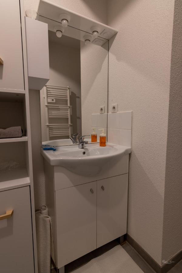 Magnifique Appartement Renove Dans Residence Сомюр Екстер'єр фото
